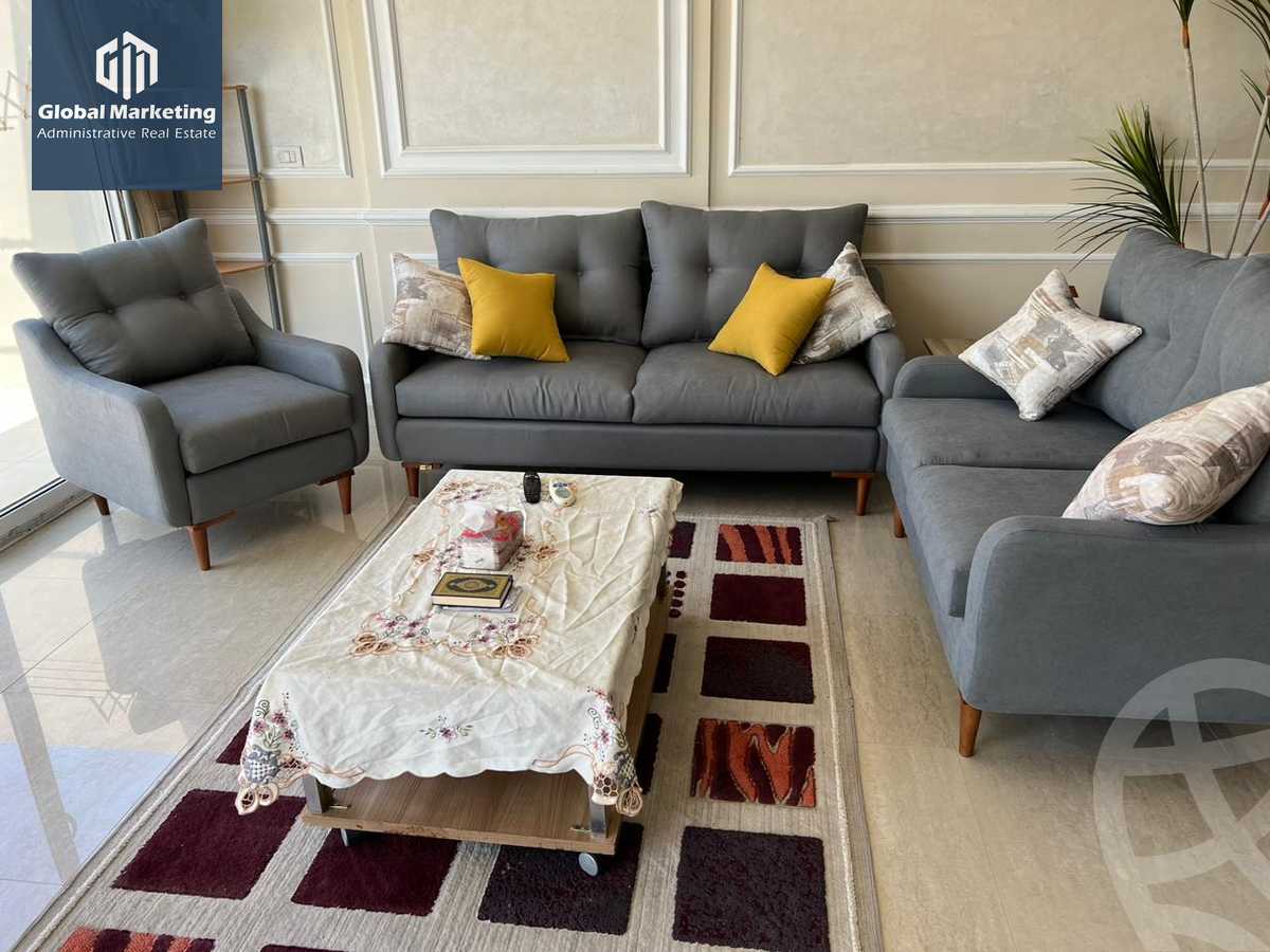 https://aqarmap.com.eg/ar/listing/5562905-for-rent-cairo-new-cairo-compounds-hyde-park-centre-ville-hyde-park