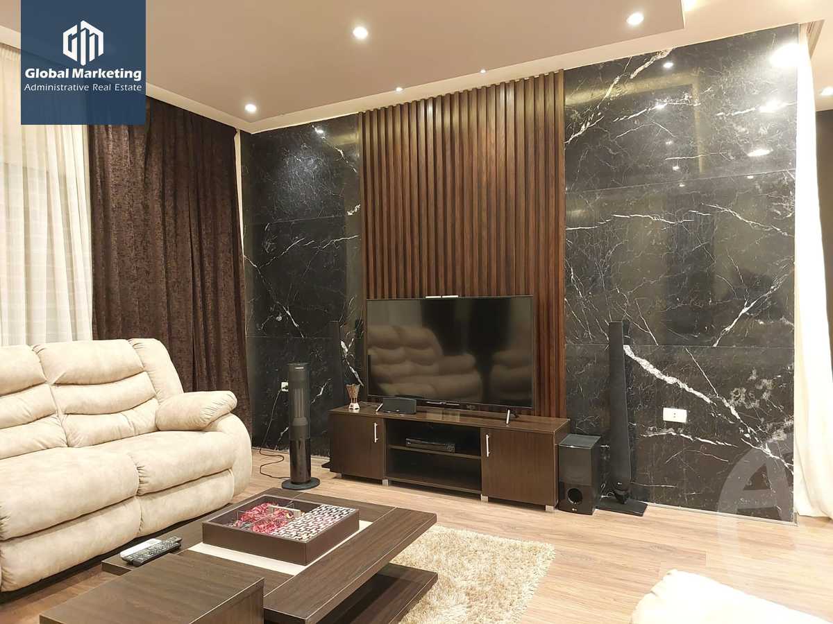 https://aqarmap.com.eg/en/listing/5562977-for-rent-cairo-new-cairo-compounds-hyde-park-centre-ville-hyde-park