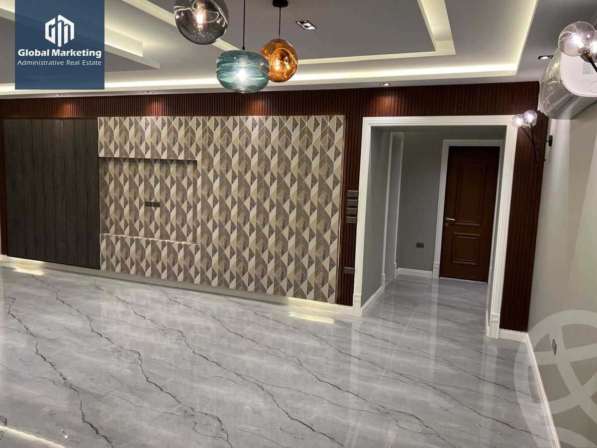 https://aqarmap.com.eg/en/listing/5563725-for-sale-cairo-new-cairo-compounds-villette-kmbwnd-sky-kwndwz-swdyk-villette