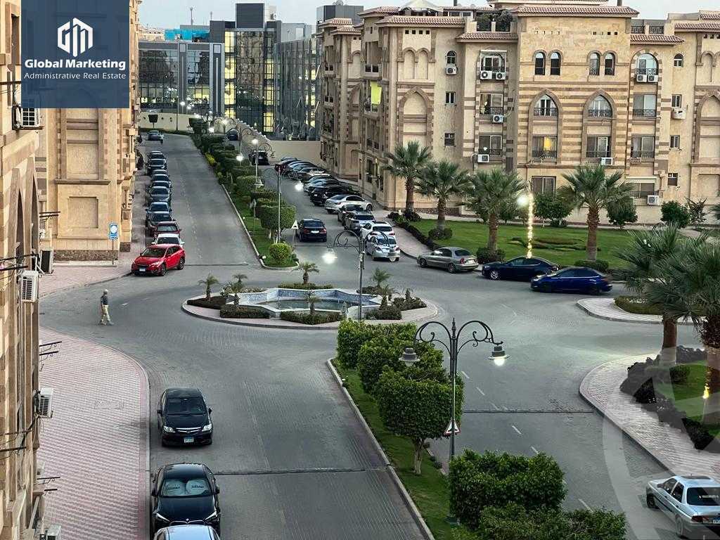 https://aqarmap.com.eg/en/listing/5593302-for-sale-cairo-new-cairo-compounds-hayati-residence