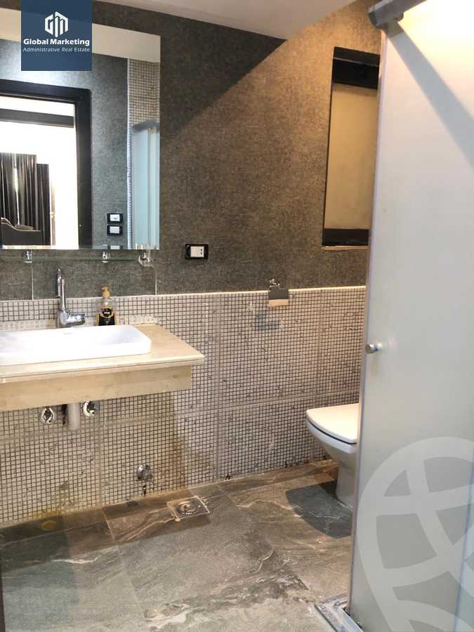 https://aqarmap.com.eg/en/listing/5594589-for-rent-cairo-new-cairo-compounds-lakeview-residence