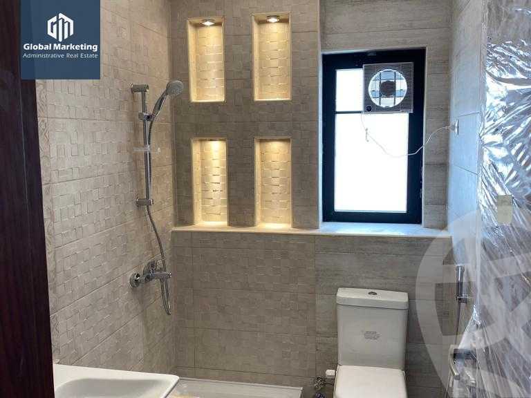 https://aqarmap.com.eg/en/listing/5596292-for-rent-cairo-new-cairo-compounds-lakeview-residence