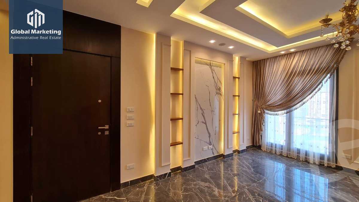 https://aqarmap.com.eg/ar/listing/5596419-for-sale-cairo-new-cairo-compounds-eastown-spectrum-eastown-compound
