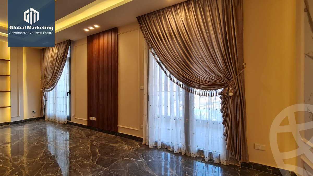 https://aqarmap.com.eg/ar/listing/5596419-for-sale-cairo-new-cairo-compounds-eastown-spectrum-eastown-compound