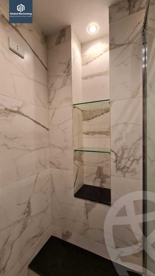https://aqarmap.com.eg/ar/listing/5596419-for-sale-cairo-new-cairo-compounds-eastown-spectrum-eastown-compound