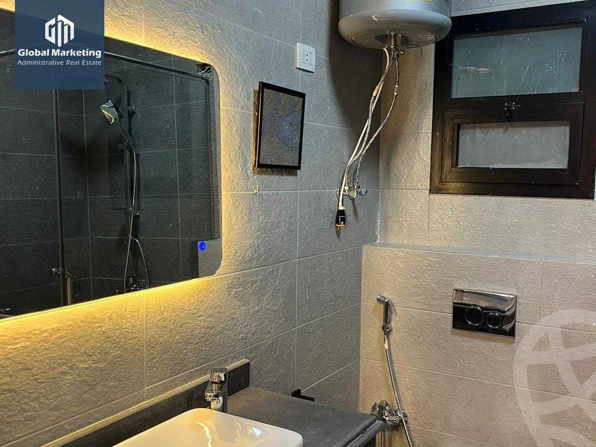 https://aqarmap.com.eg/ar/listing/5599436-for-rent-cairo-new-cairo-compounds-villette-kmbwnd-sky-kwndwz-swdyk-villette