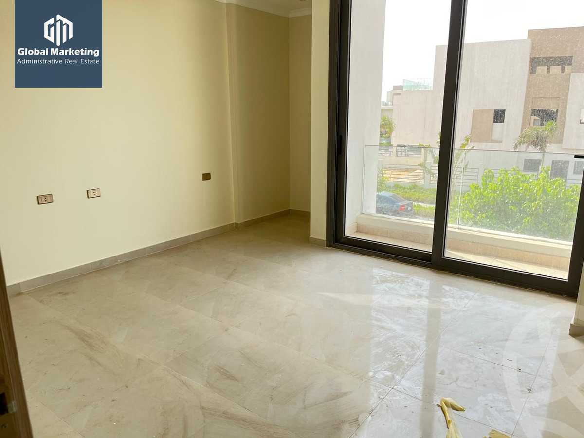https://aqarmap.com.eg/en/listing/5599663-for-sale-cairo-new-cairo-compounds-fifth-square