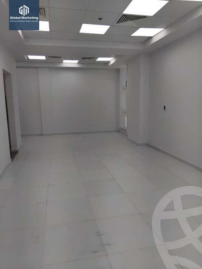 https://aqarmap.com.eg/ar/listing/5602139-for-sale-cairo-new-cairo-compounds-cairo-business-park-the-hive-24-hub-misr-italia