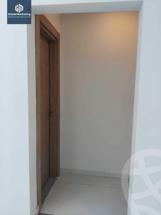 https://aqarmap.com.eg/ar/listing/5602139-for-sale-cairo-new-cairo-compounds-cairo-business-park-the-hive-24-hub-misr-italia