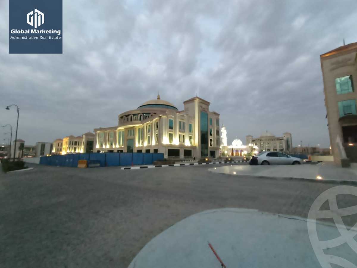 https://aqarmap.com.eg/ar/listing/5614390-for-rent-cairo-new-cairo-mohammed-nagib-axis-st