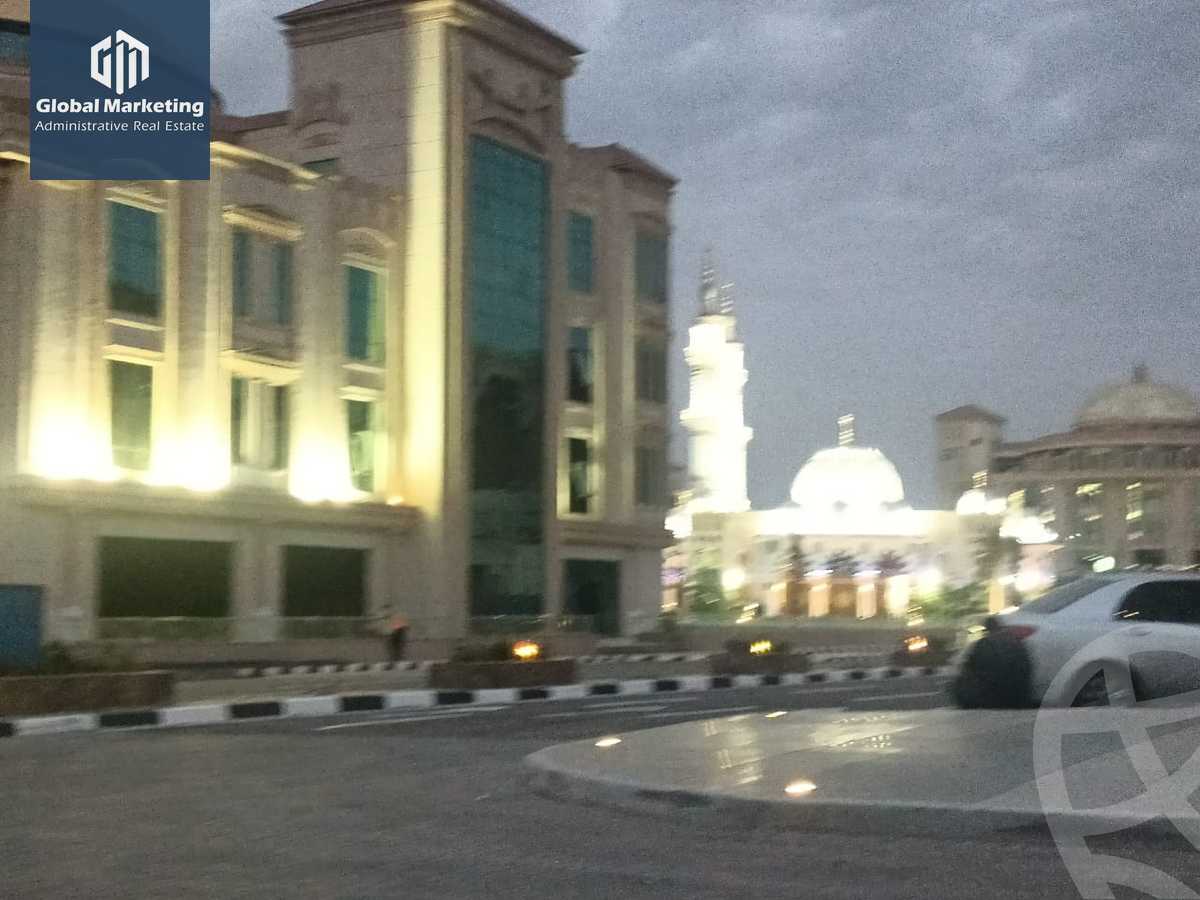 https://aqarmap.com.eg/ar/listing/5614390-for-rent-cairo-new-cairo-mohammed-nagib-axis-st