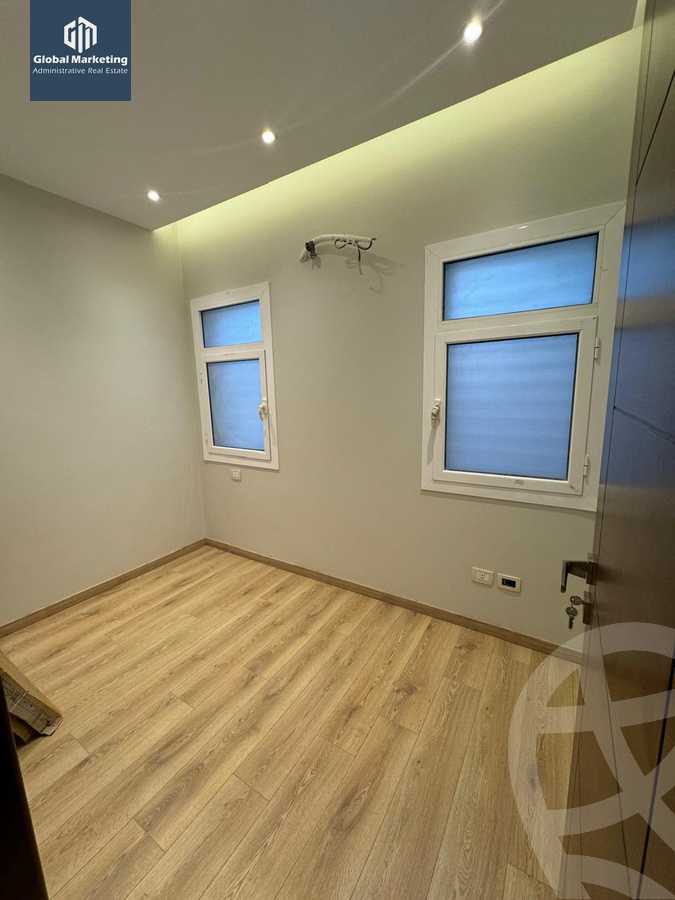 https://aqarmap.com.eg/ar/listing/5617044-for-rent-cairo-new-cairo-compounds-hyde-park-greens-hyde-park-compound