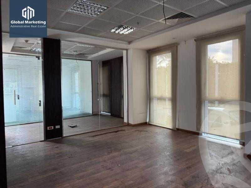 https://aqarmap.com.eg/ar/listing/5623722-for-rent-cairo-new-cairo-90th-street-south-teseen-st