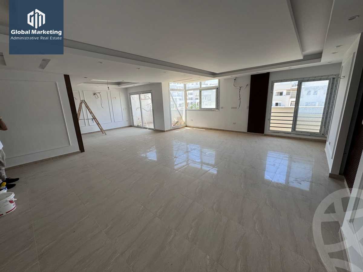 https://aqarmap.com.eg/en/listing/5626404-for-rent-cairo-new-cairo-compounds-hyde-park-centre-ville-hyde-park