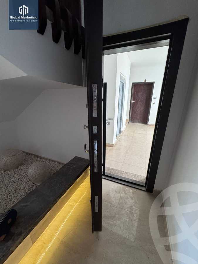 https://aqarmap.com.eg/en/listing/5626404-for-rent-cairo-new-cairo-compounds-hyde-park-centre-ville-hyde-park