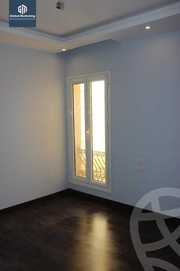 https://aqarmap.com.eg/ar/listing/5626447-for-rent-cairo-new-cairo-compounds-mountain-view-hyde-park