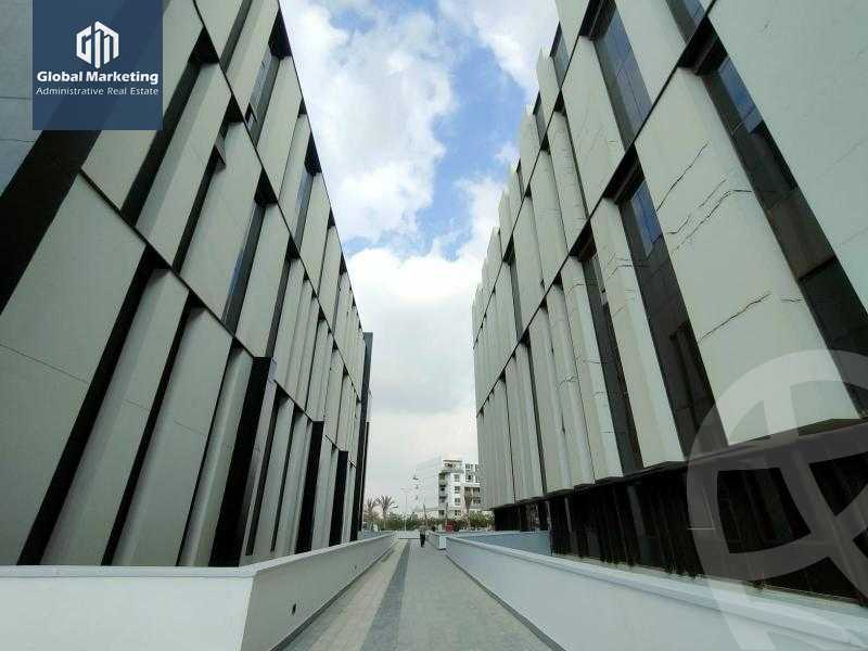 https://aqarmap.com.eg/en/listing/5629312-for-rent-cairo-new-cairo-compounds-hyde-park-centre-ville-hyde-park