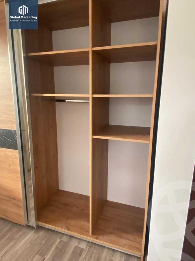 https://aqarmap.com.eg/en/listing/5633245-for-sale-cairo-new-cairo-compounds-the-water-way