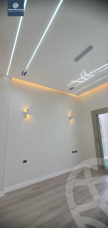 https://aqarmap.com.eg/ar/listing/5637612-for-sale-cairo-new-cairo-compounds-moon-valley