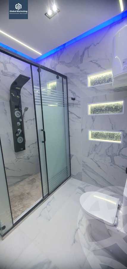 https://aqarmap.com.eg/ar/listing/5637612-for-sale-cairo-new-cairo-compounds-moon-valley