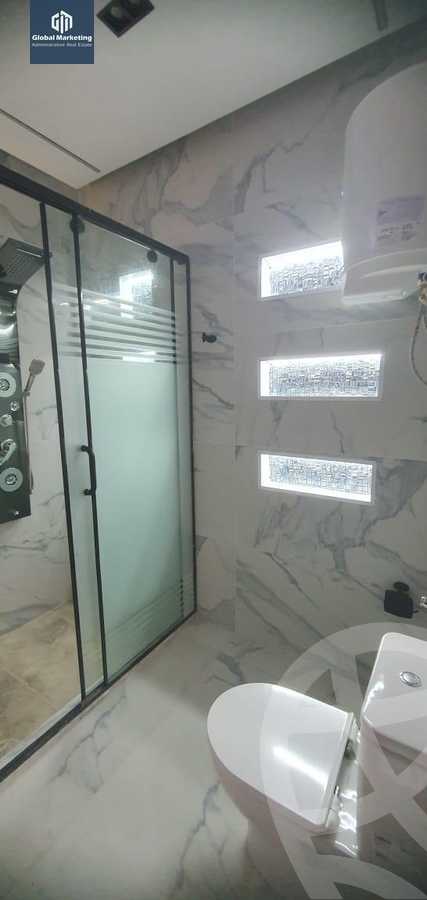 https://aqarmap.com.eg/ar/listing/5637612-for-sale-cairo-new-cairo-compounds-moon-valley