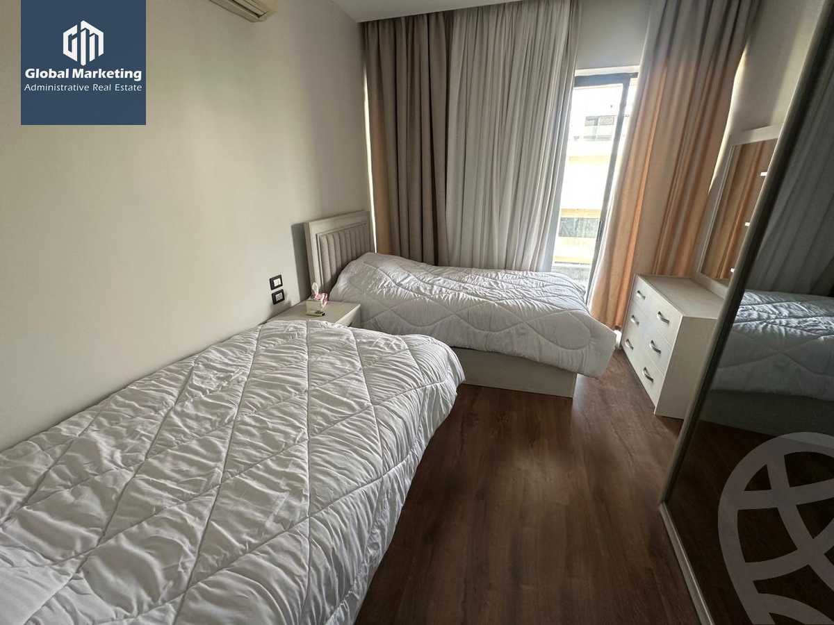 https://aqarmap.com.eg/en/listing/5637666-for-rent-cairo-new-cairo-compounds-lakeview-residence