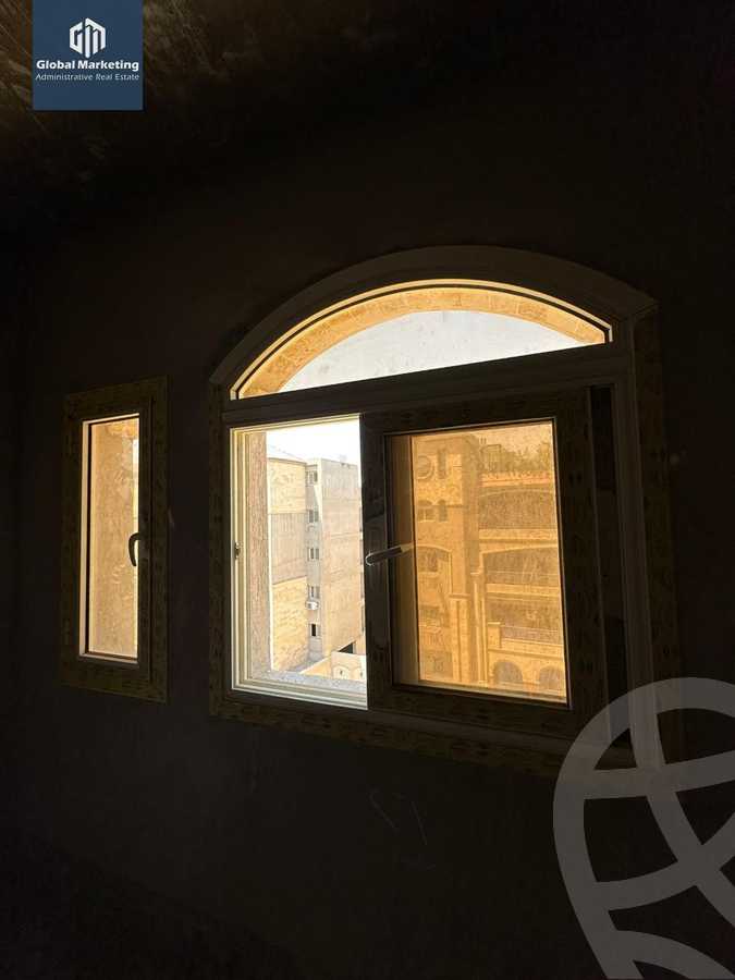 https://aqarmap.com.eg/en/listing/5637739-for-sale-cairo-new-cairo-compounds-rock-vera