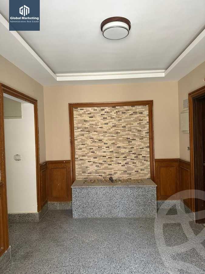 https://aqarmap.com.eg/en/listing/5637739-for-sale-cairo-new-cairo-compounds-rock-vera