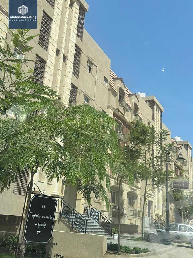 https://aqarmap.com.eg/en/listing/5637739-for-sale-cairo-new-cairo-compounds-rock-vera