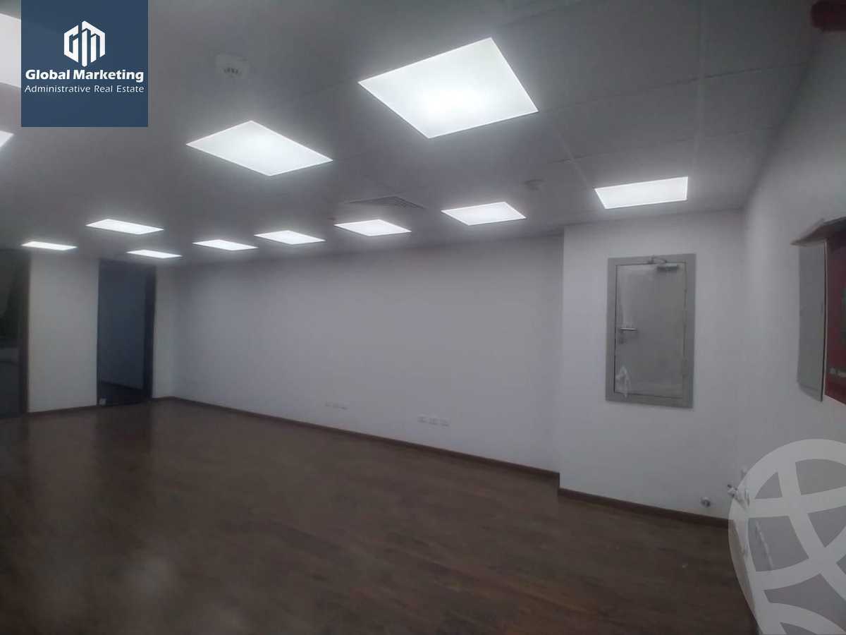 https://aqarmap.com.eg/en/listing/5639676-for-rent-cairo-new-cairo-compounds-hyde-park-centre-ville-hyde-park