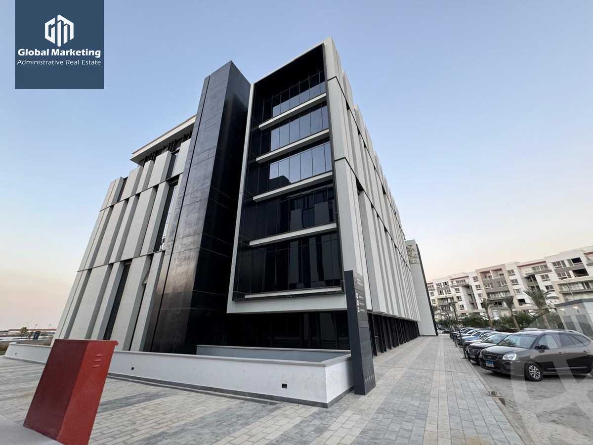 https://aqarmap.com.eg/ar/listing/5639919-for-rent-cairo-new-cairo-compounds-hyde-park-centre-ville-hyde-park