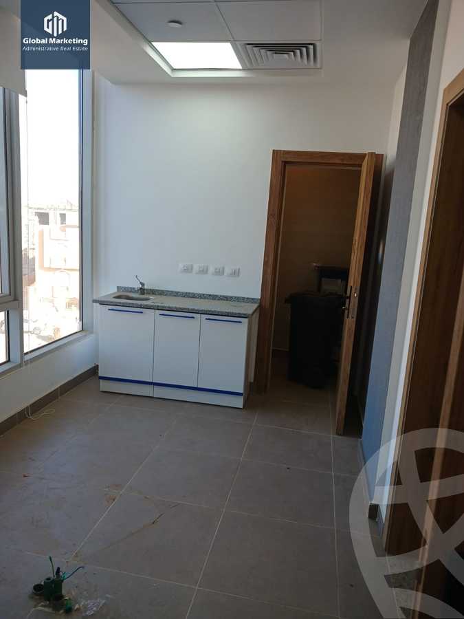https://aqarmap.com.eg/en/listing/5640375-for-rent-cairo-new-cairo-90th-street-south-teseen-st