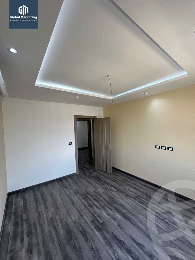 https://aqarmap.com.eg/en/listing/5640786-for-sale-cairo-new-cairo-compounds-hyde-park-greens-hyde-park-compound