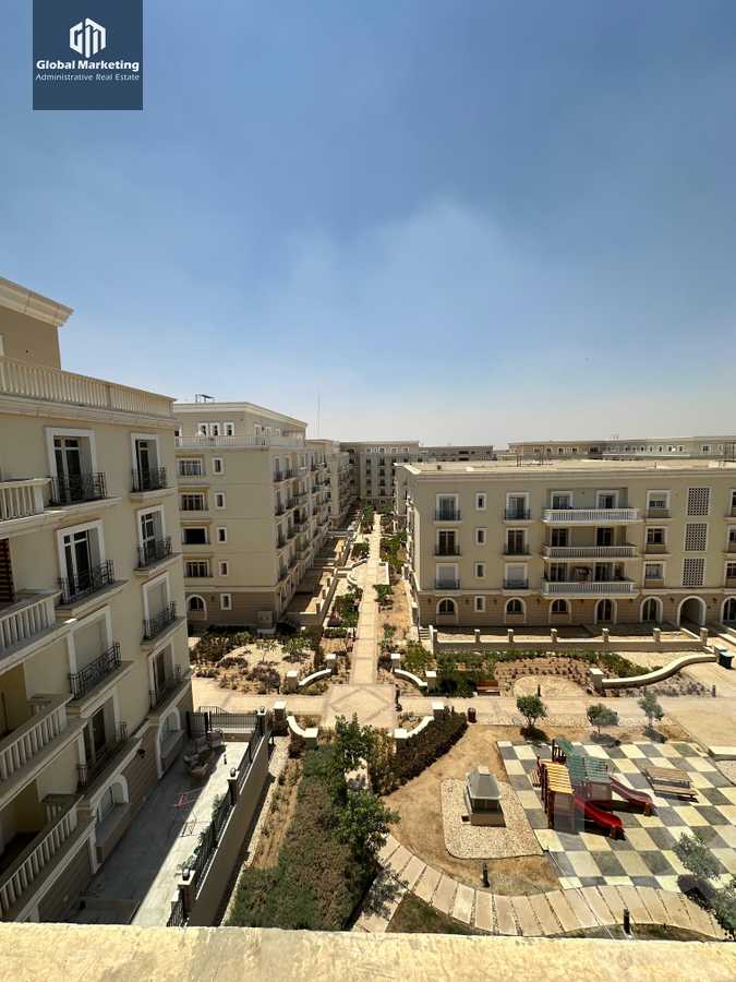 https://aqarmap.com.eg/en/listing/5640786-for-sale-cairo-new-cairo-compounds-hyde-park-greens-hyde-park-compound