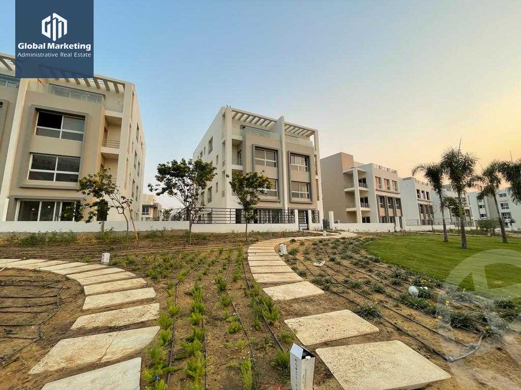 https://aqarmap.com.eg/en/listing/5640849-for-sale-cairo-new-cairo-compounds-hyde-park-hydeout-hyde-park