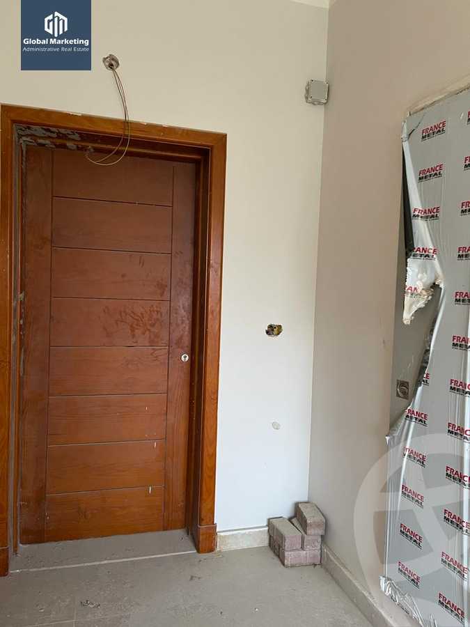 https://aqarmap.com.eg/en/listing/5640849-for-sale-cairo-new-cairo-compounds-hyde-park-hydeout-hyde-park