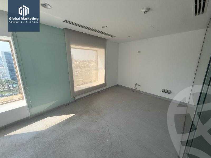 https://aqarmap.com.eg/en/listing/5642183-for-rent-cairo-new-cairo-90th-street-90th-between-mountain-view-roundabout-and-auc