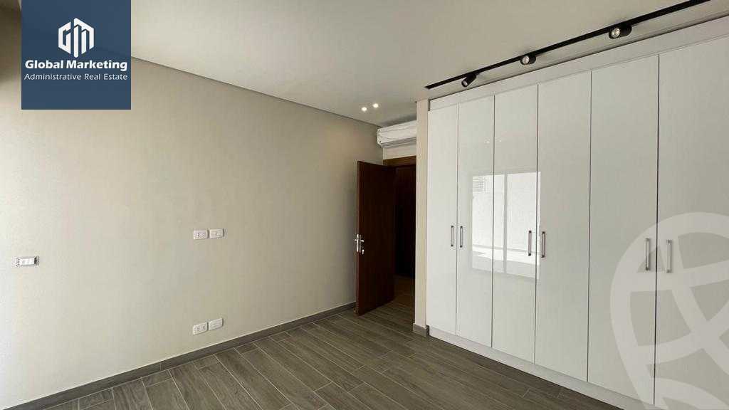 https://aqarmap.com.eg/ar/listing/5643091-for-rent-cairo-new-cairo-compounds-lakeview-residence