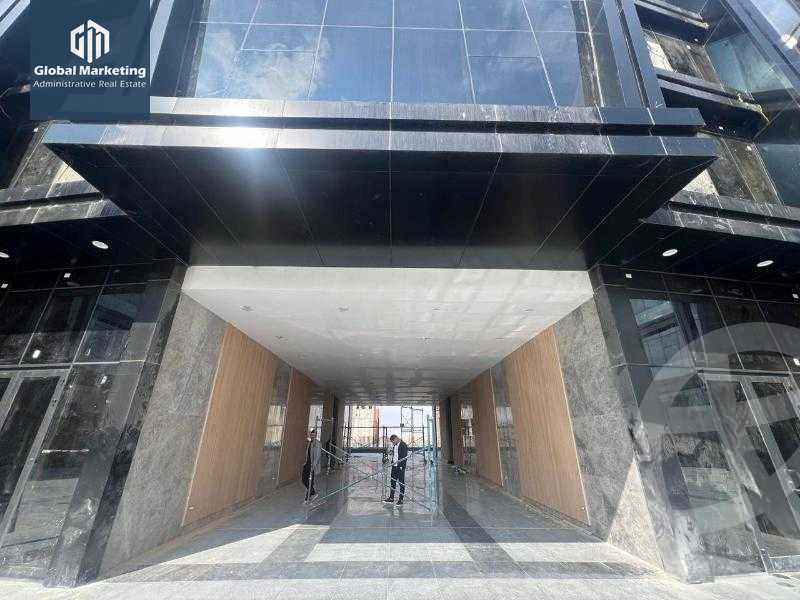 https://aqarmap.com.eg/en/listing/5651953-for-rent-cairo-new-cairo-90th-street-90th-between-cairo-festival-city-and-mountain-view-roundabout