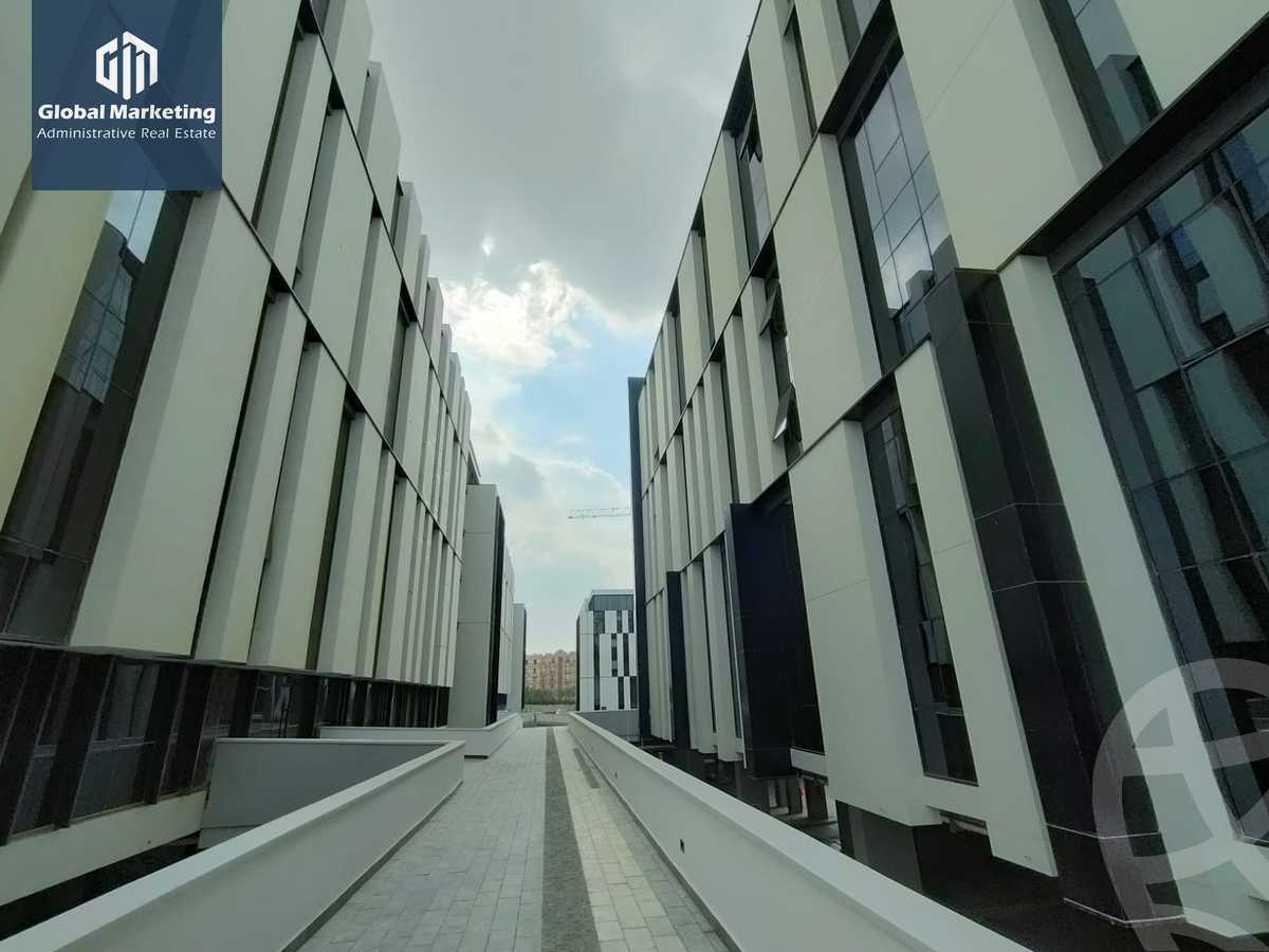 https://aqarmap.com.eg/ar/listing/5658138-for-rent-cairo-new-cairo-compounds-hyde-park-park-corner-hyde-park