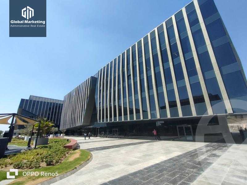 https://aqarmap.com.eg/ar/listing/5663288-for-rent-cairo-new-cairo-compounds-eastown-district-sodic