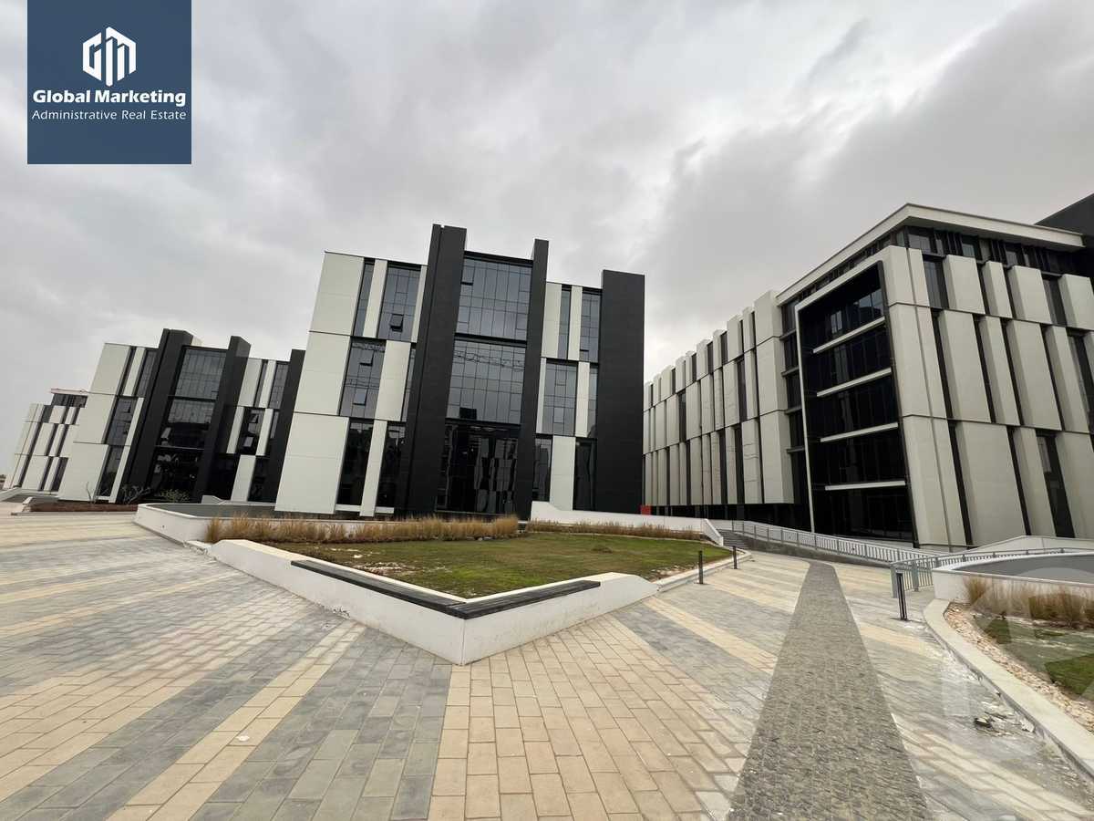https://aqarmap.com.eg/en/listing/5667816-for-rent-cairo-new-cairo-compounds-hyde-park-business-district