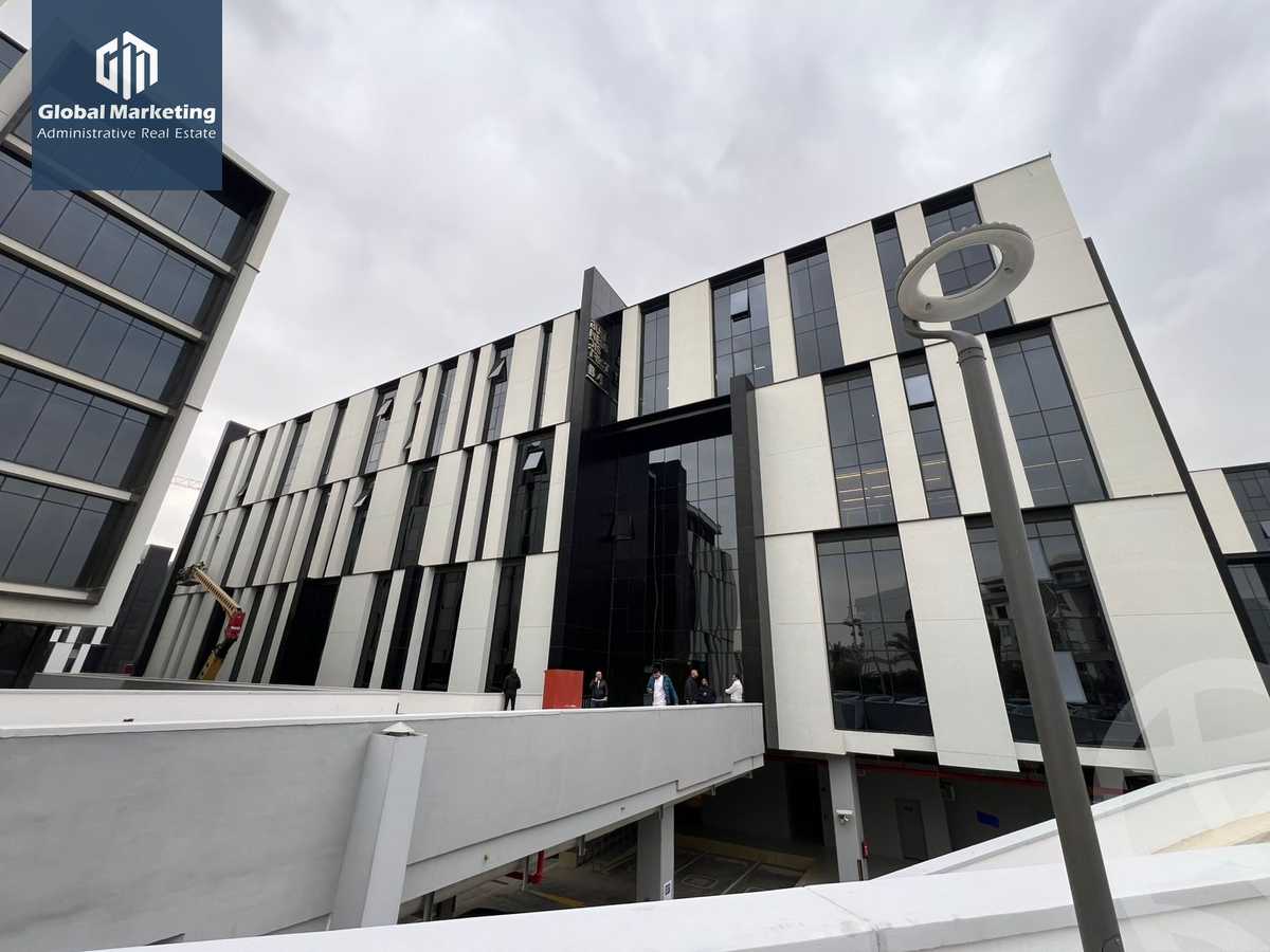 https://aqarmap.com.eg/en/listing/5667864-for-rent-cairo-new-cairo-compounds-hyde-park-centre-ville-hyde-park