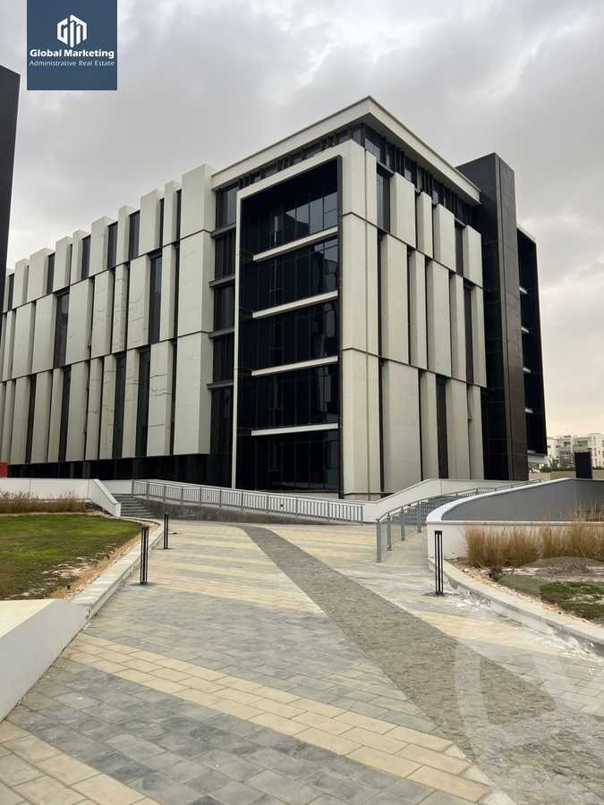 https://aqarmap.com.eg/en/listing/5667924-for-rent-cairo-new-cairo-compounds-hyde-park-business-district