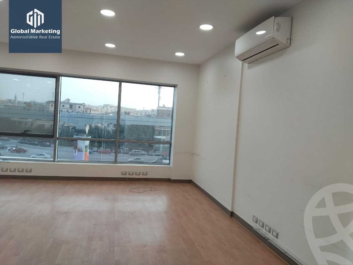 https://aqarmap.com.eg/en/listing/5685916-for-rent-cairo-new-cairo-90th-street-south-teseen-st