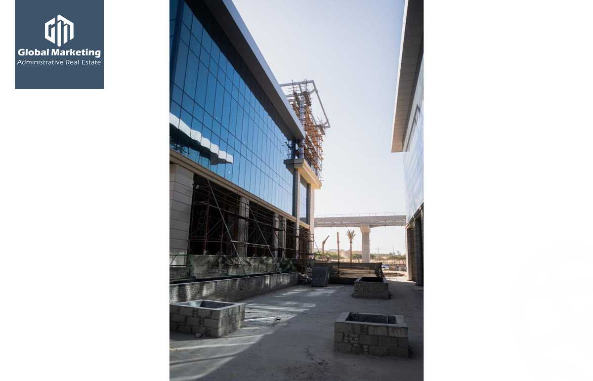 https://aqarmap.com.eg/en/listing/5688089-for-rent-cairo-new-cairo-compounds-golden-gate-redcon