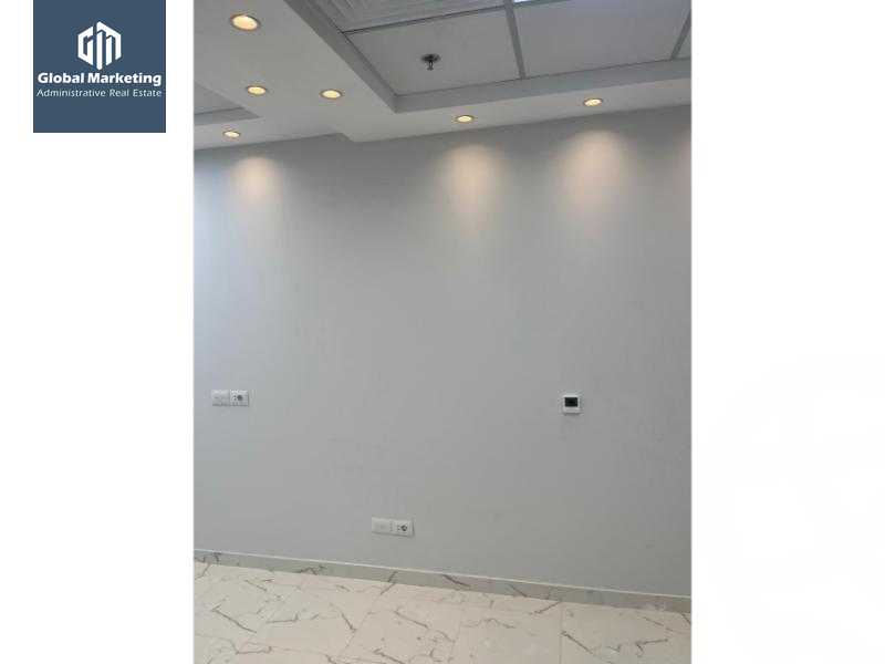 https://aqarmap.com.eg/en/listing/5722936-for-rent-cairo-new-cairo-compounds-hyde-park-centre-ville-hyde-park