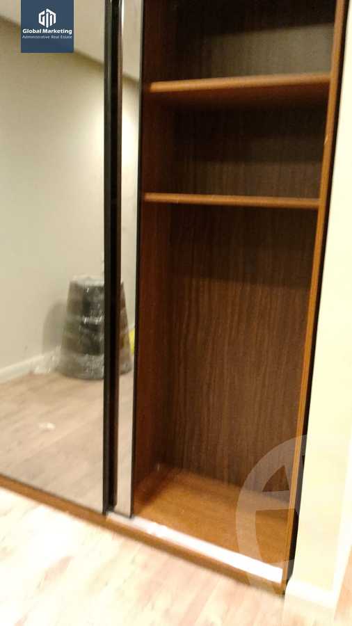 https://aqarmap.com.eg/en/listing/5723460-for-rent-cairo-new-cairo-compounds-lakeview-residence