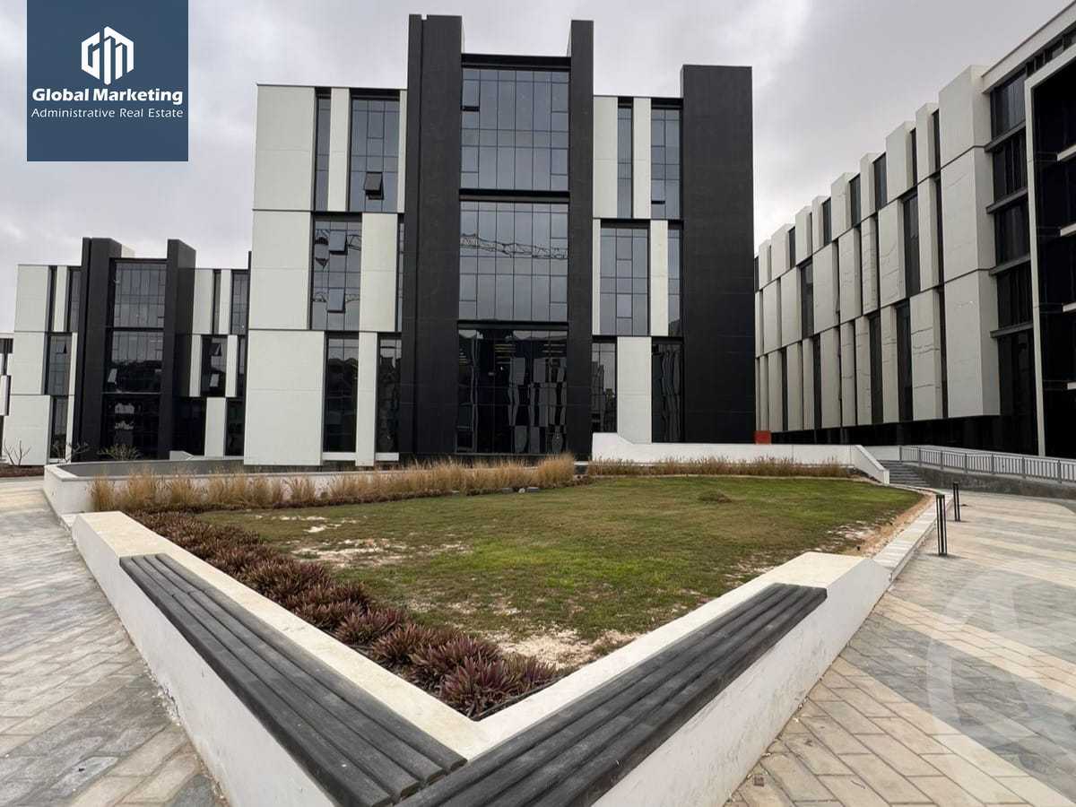 https://aqarmap.com.eg/en/listing/5727924-for-rent-cairo-new-cairo-compounds-hyde-park-business-district