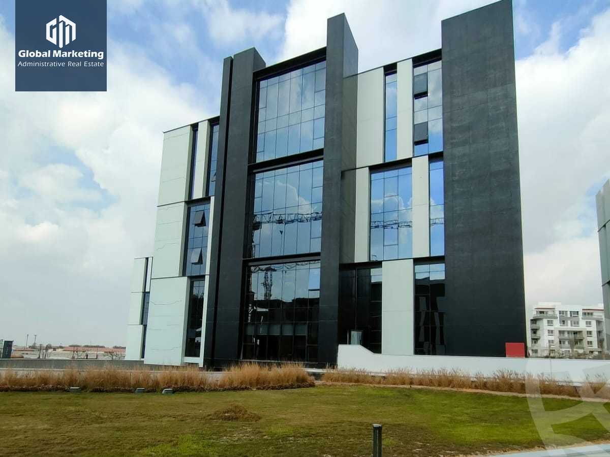 https://aqarmap.com.eg/en/listing/5727980-for-rent-cairo-new-cairo-compounds-hyde-park-centre-ville-hyde-park